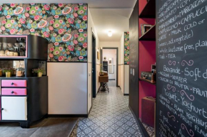 Contus Rétro Guest House